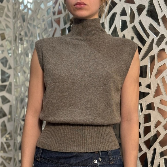 NWT Reformation Arco Cashmere sleeveless turtleneck sweater in Cocoa size XS - Picture 13 of 13